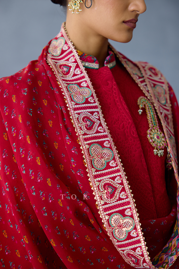 Dil Surkh Maryam Dupatta