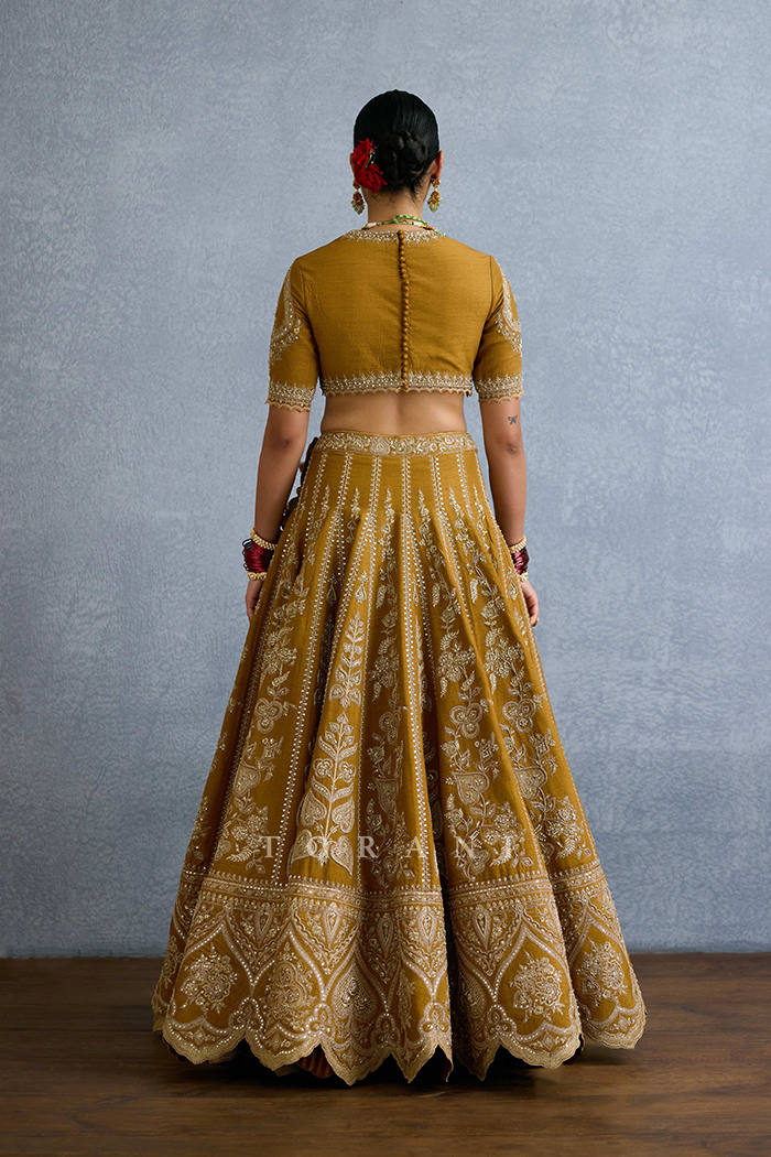 Mehre Ishiqa Lehenga Set