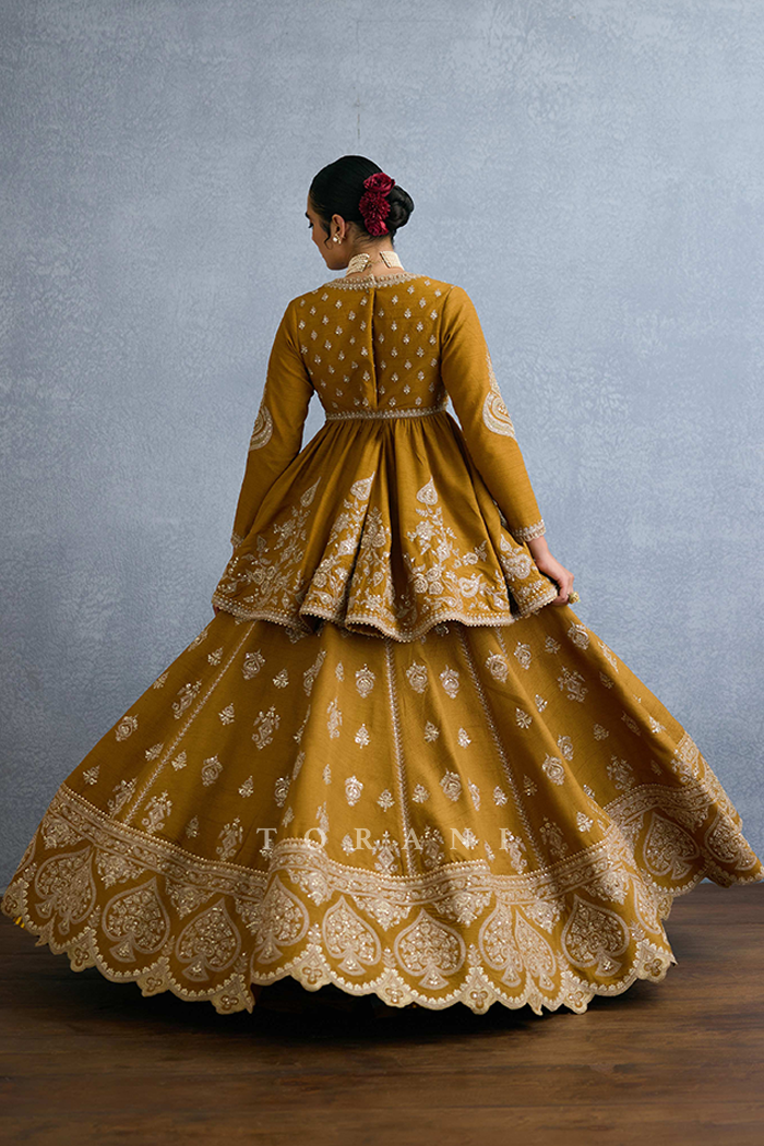 Mehre Heer Lehenga Set