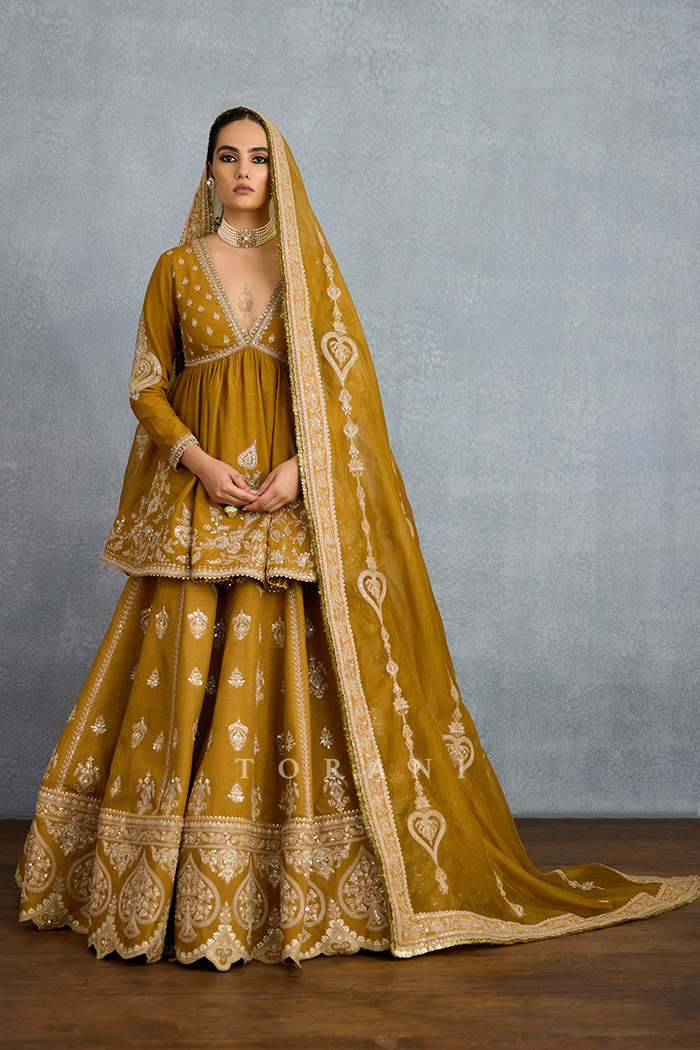 Mehre Heer Lehenga Set