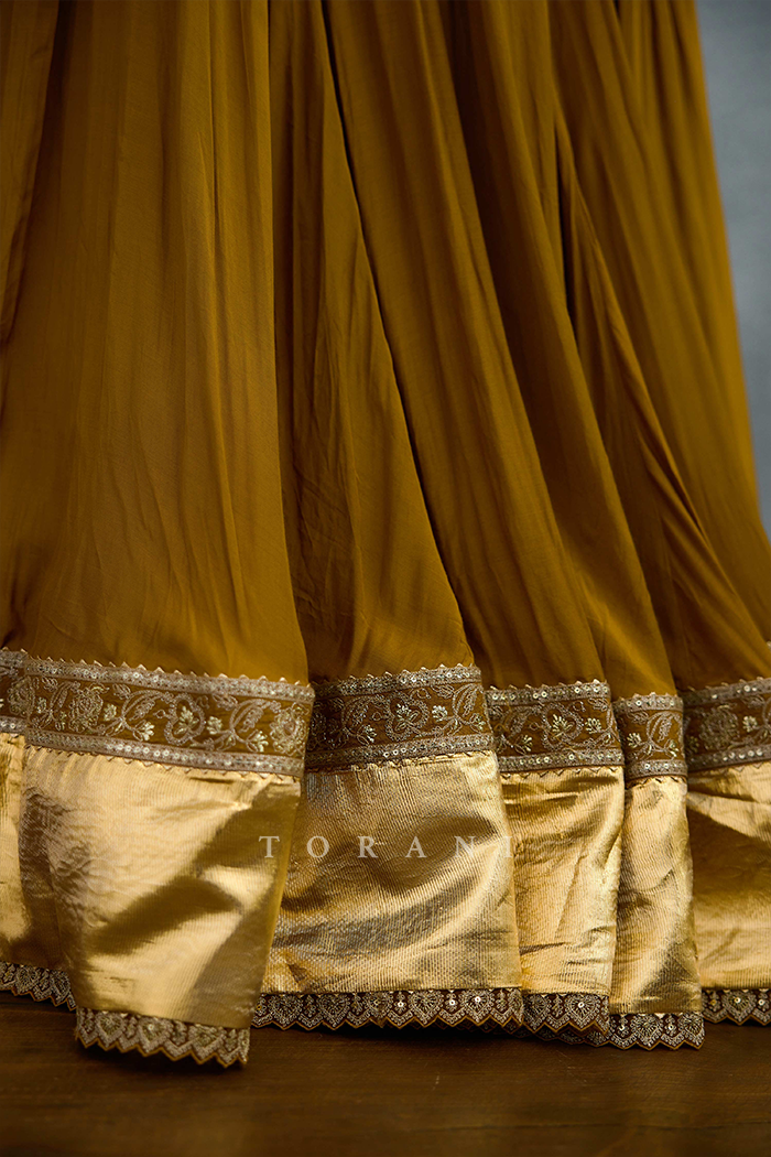 Mehre Naazia Lehenga Set