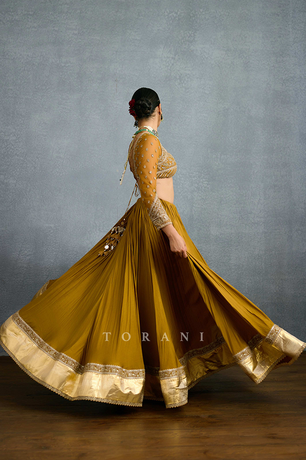 Mehre Naazia Lehenga Set