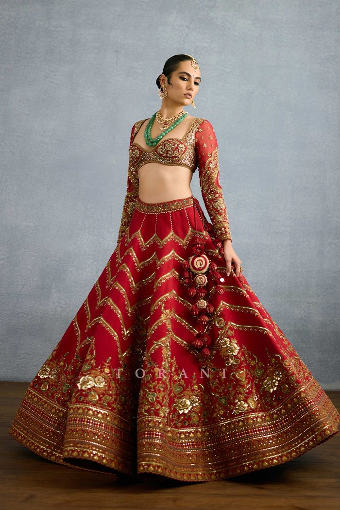 Shamse Fariha Lehenga Set