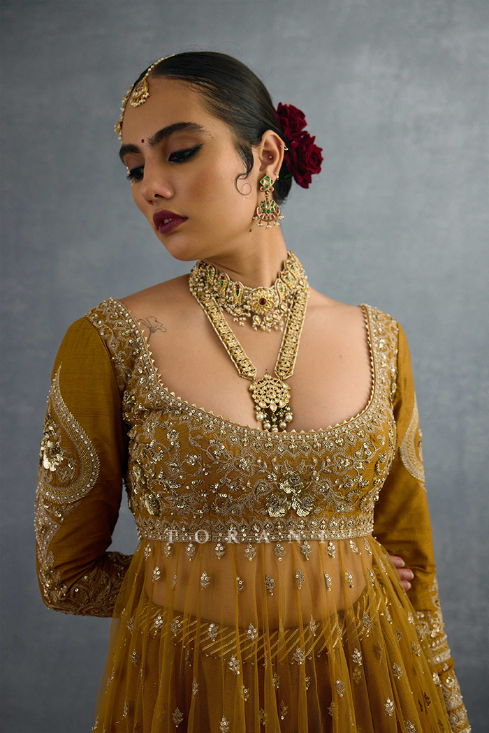 Mehre Raazi Anarkali Set