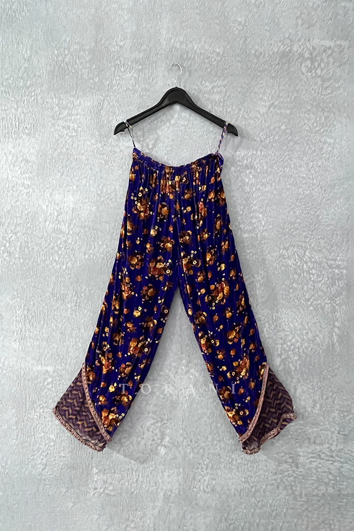 Sale- Jamuni Zeenat Kurta and Pants