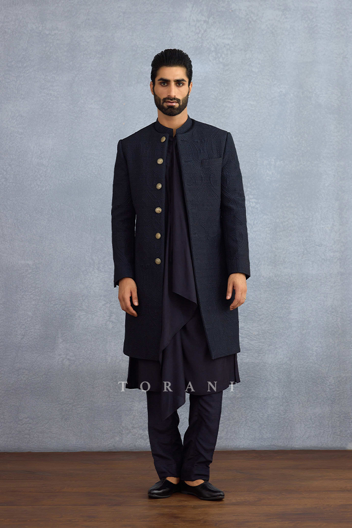 Dahre Mahbub Sherwani Set