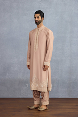 Noore Yaar Kurta Set