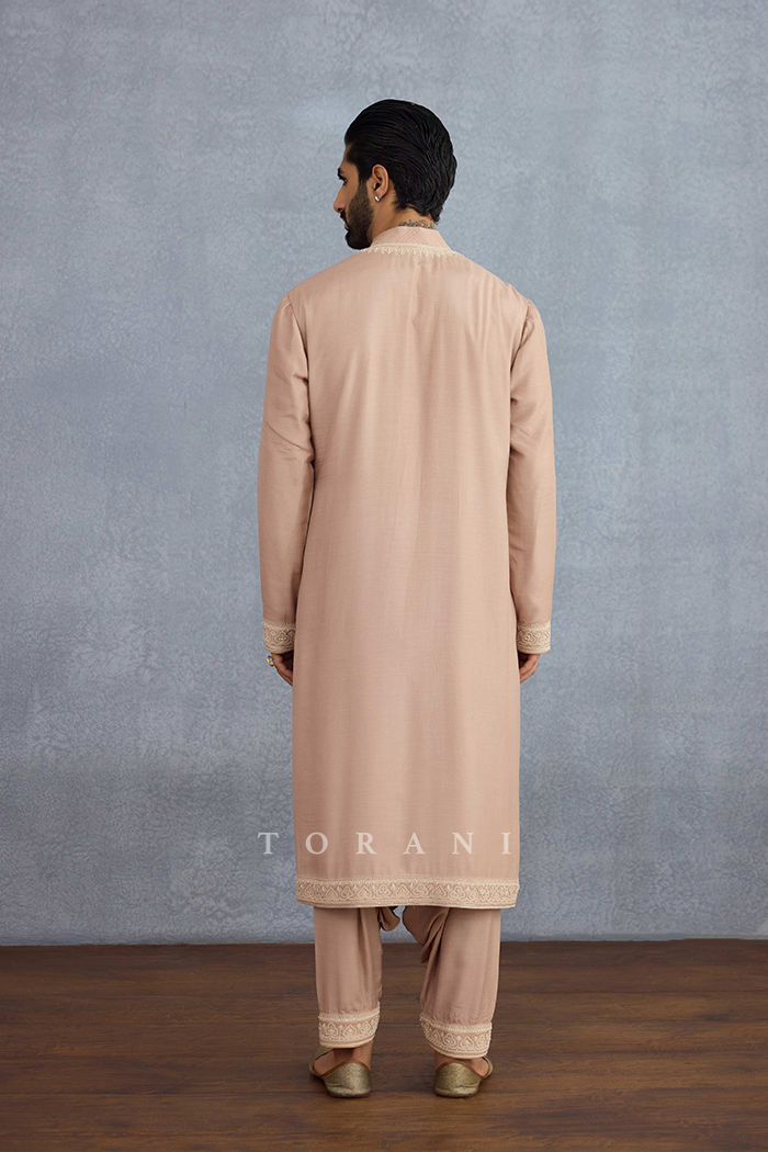 Noore Yaar Kurta Set