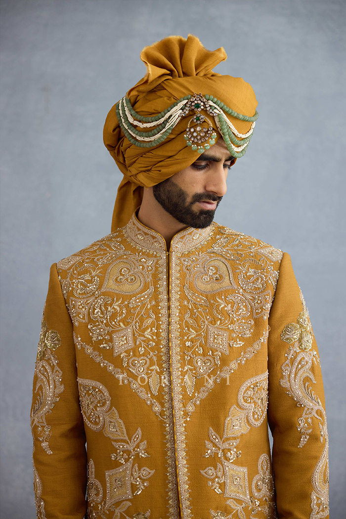 Mehre Anjum Sherwani Set