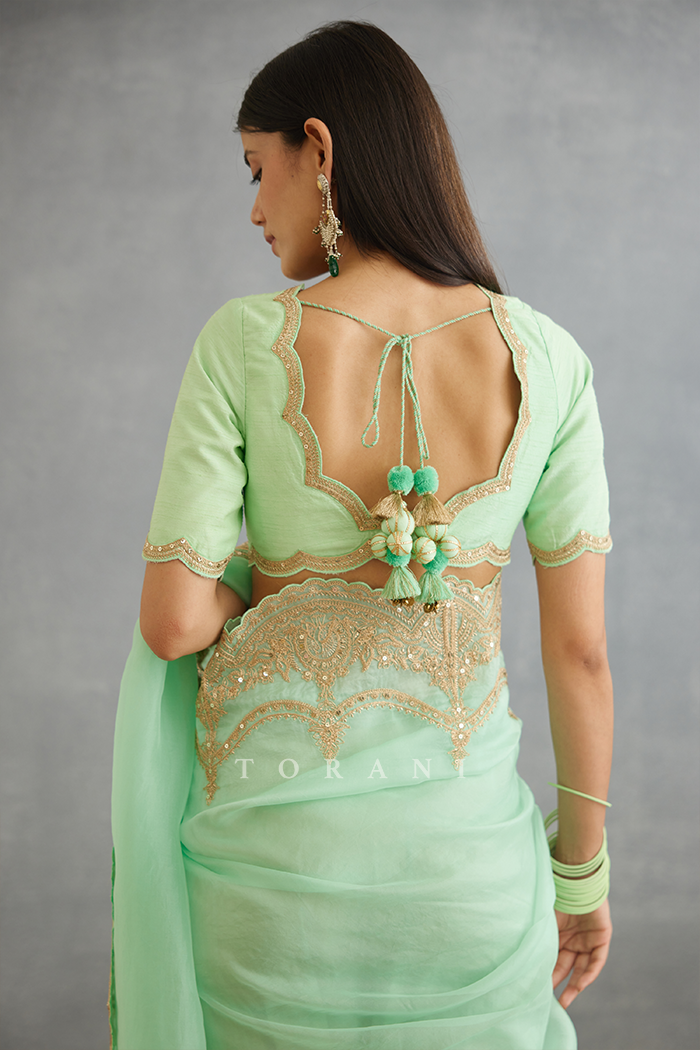 Sale -Gul- Neer Yuvani Blouse