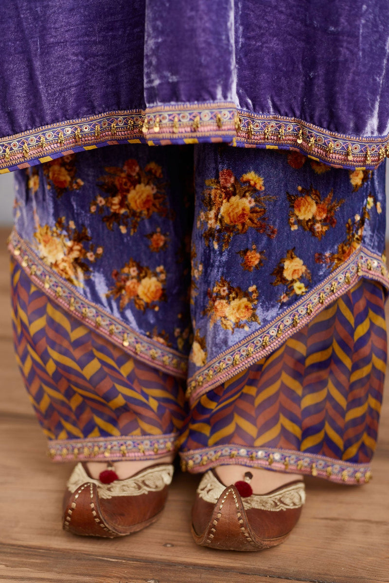 Sale- Jamuni Zeenat Pant