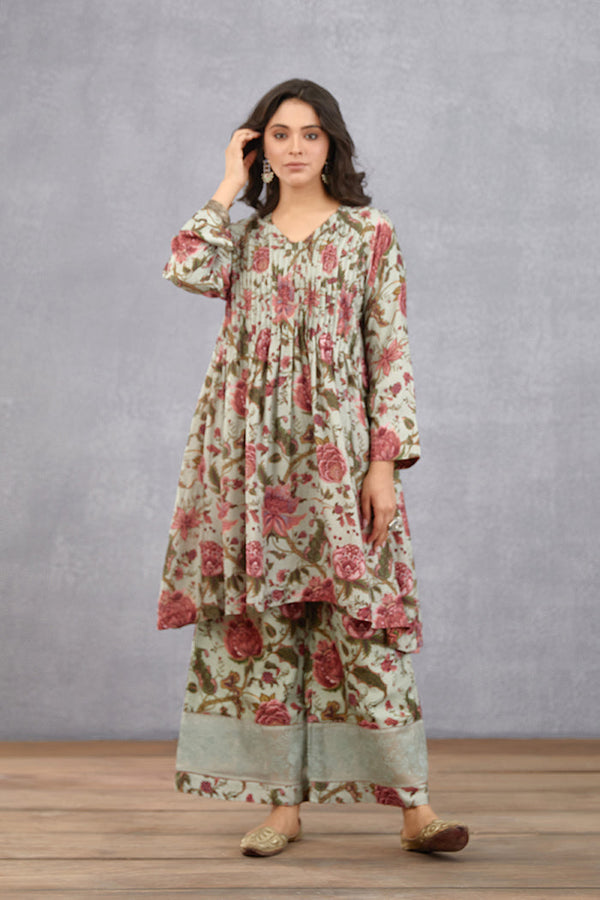 Sale-Jaituni Nazam Kurta Set