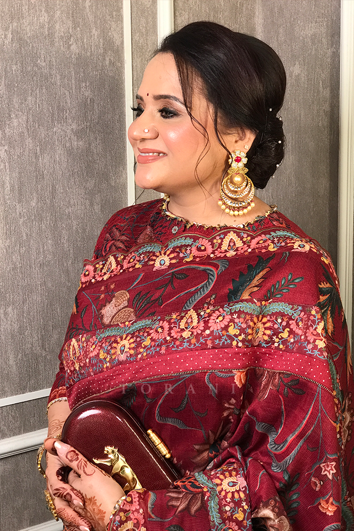 KARUNA MALHOTRA IN OUR SANOBAR ENAKSHI SAREE