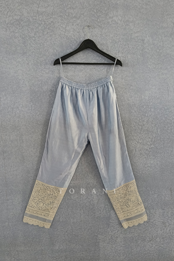 Sale- Swetah Aadrita Pants