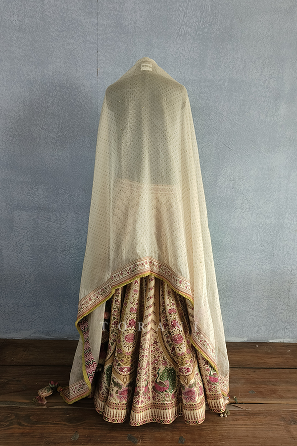 Sale-Kasturi Oorjita Lehenga & Dupatta