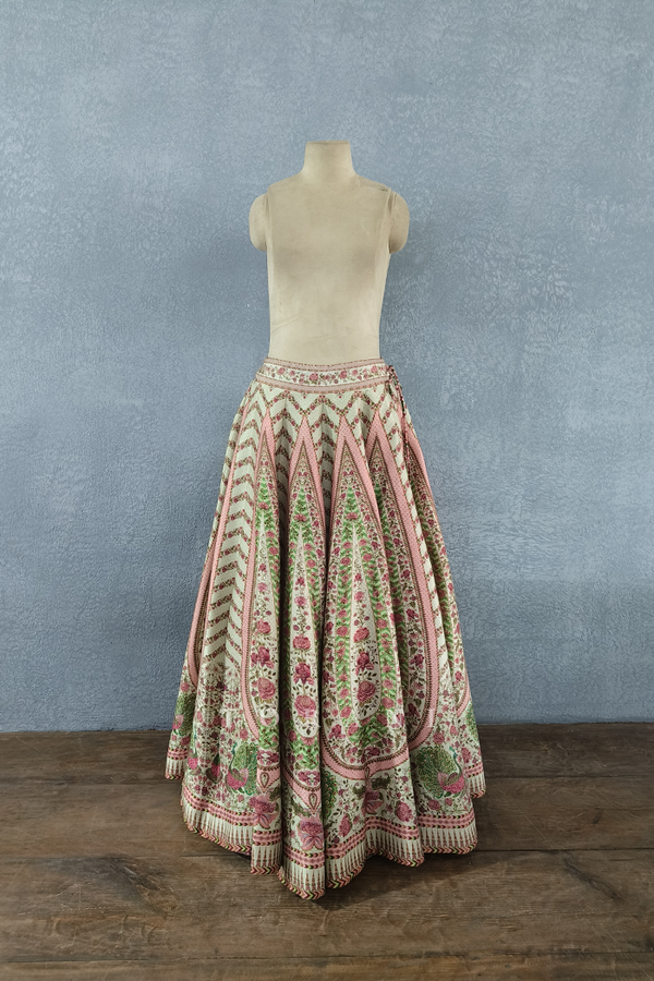 Sale- Jaituni Oorjita Lehenga Skirt