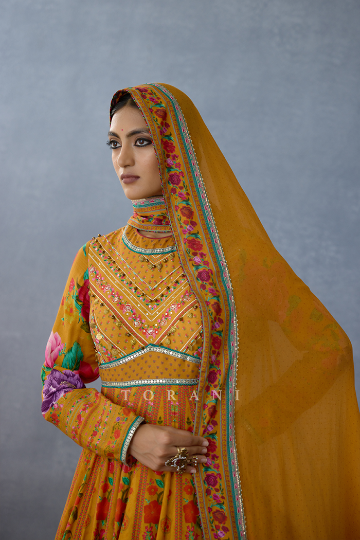 Dil Seher Zareen Anarkali Set