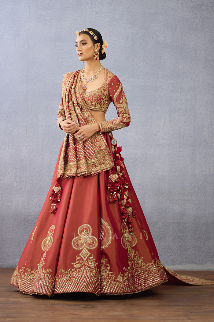 Gerua Subhi Lehenga Set