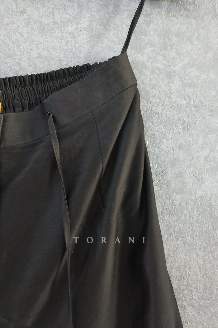 Sale - Siyah Nazima Pants