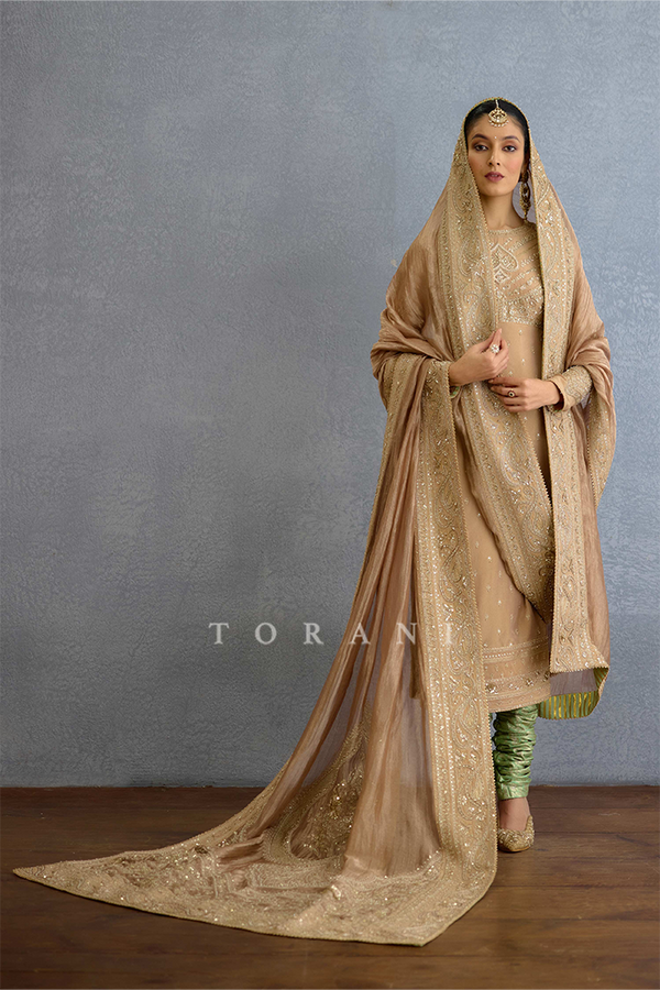 Talai Jahaanaara Khada Dupatta & Kurta Set