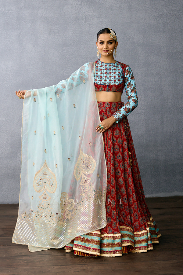 Girnar Vimalangi Lehenga Set