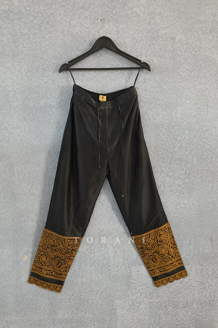 Sale - Siyah Nazima Pants