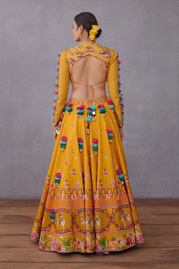 Sale-Sunehra Aoruni Lehenga Set