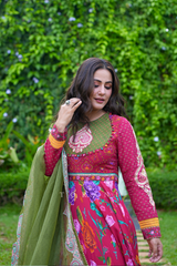 Hina Khan in DIL SURKH NIMAT ANARKALI SET