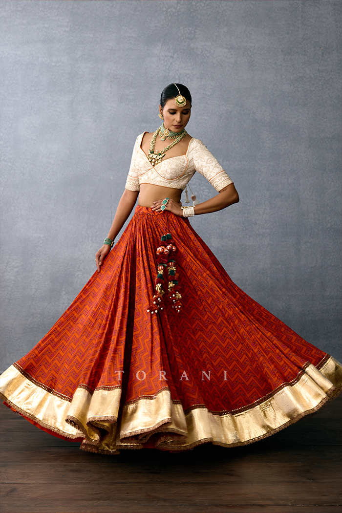 Gerua Maniki Lehenga Set