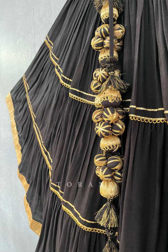 Gulghast Aarya Kurta with Sharara/ Damage