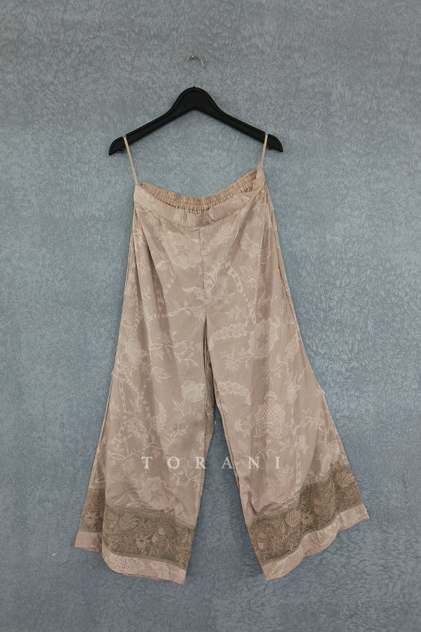 Bakaayan Urja Pants/ Damage