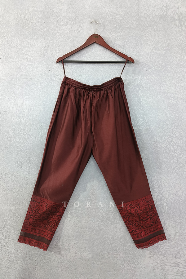 Sale- Surkh Amisha Pants