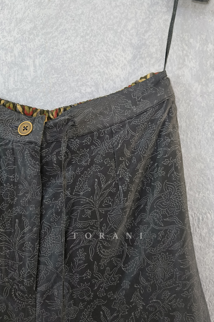 Sale - Dhusar Reva Pants