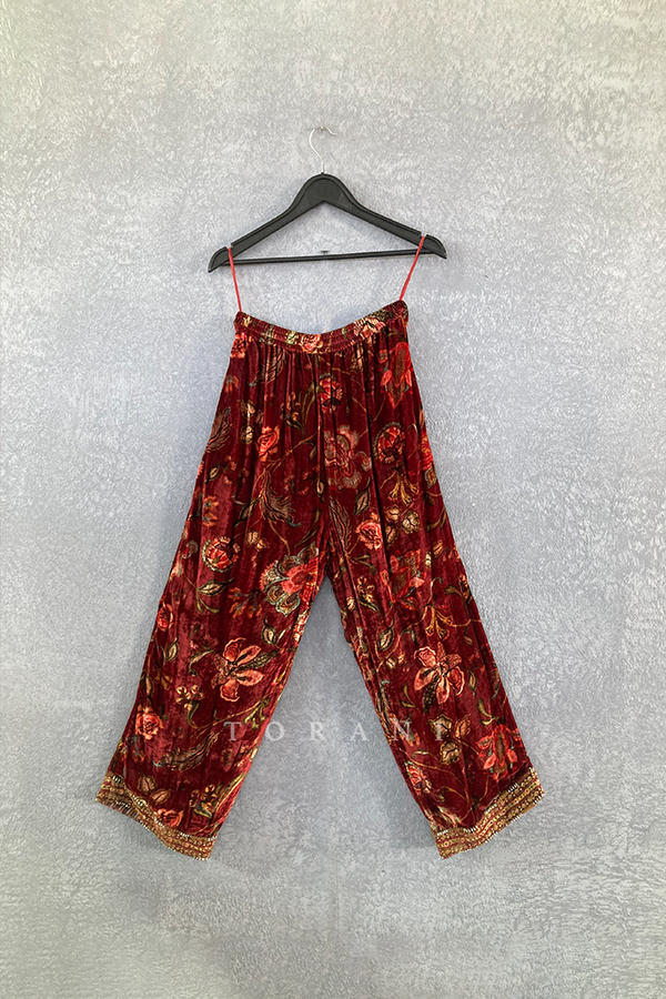 Sale- Gudhal Makhmal Pants