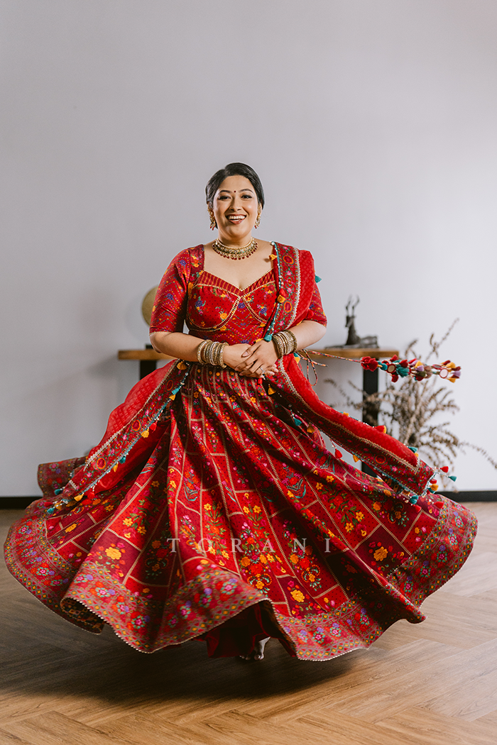 Thamarai Ramalingam Pillai In our Dil Surkh Javeri Lehenga Set