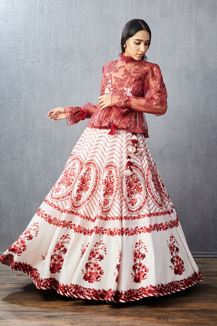 Sale-Bhuri Gauraiya Poulami Lehenga Set