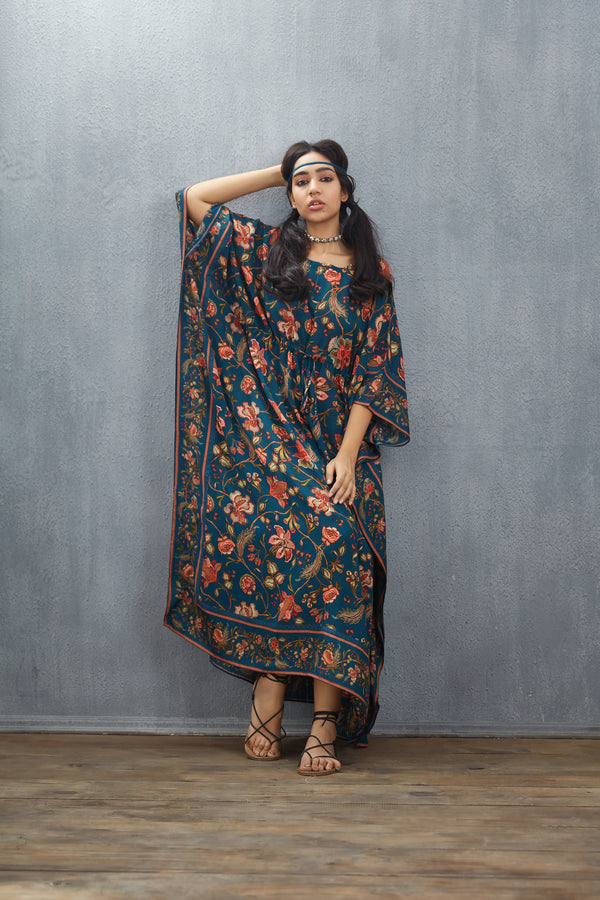 Neelam Zeenat Kaftan